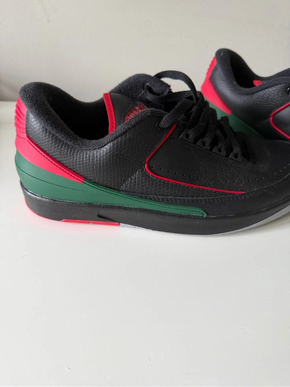Air Jordan 2 Retro Low 